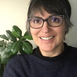 Elisa G, Vancouver